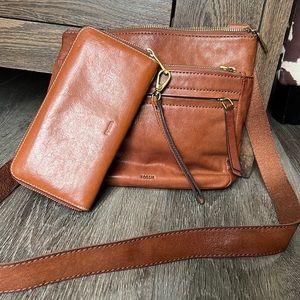 Fossil Crossbody and wallet